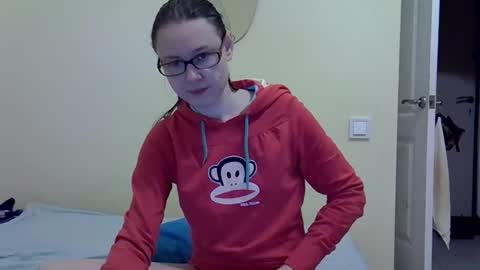 Zyuhre online show from October 2025 04:49:01 PM