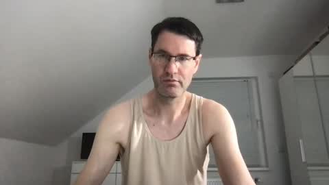 Snapshot of zzz123_cam chatting on January 2025 04:38:01 PM zzz123_cam online show from January 2025 04:38:01 PM