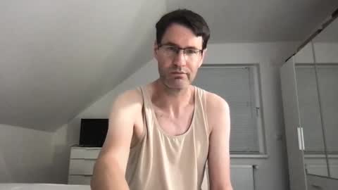 Snapshot of zzz123_cam chatting on September 2025 03:56:01 PM zzz123_cam online show from September 2025 03:56:01 PM