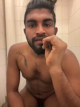 Snapshot of IviedWaster chatting on January 2025 01:37:02 AM IviedWaster online show from January 2025 01:37:02 AM