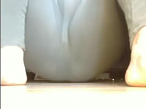 Snapshot of Squirtlady38 chatting on February 2025 02:24:01 PM Squirtlady38 online show from February 2025 02:24:01 PM