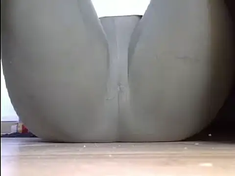 Snapshot of Squirtlady38 chatting on February 2025 09:10:02 AM Squirtlady38 online show from February 2025 09:10:02 AM