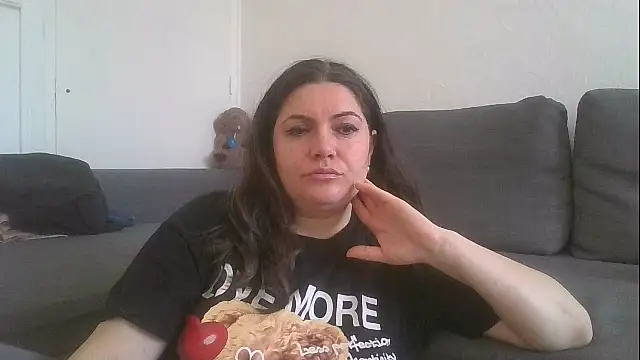 Snapshot of Squirtlady38 chatting on October 2025 08:01:01 AM Squirtlady38 online show from October 2025 08:01:01 AM