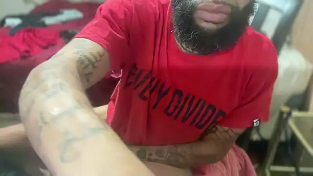 ANAKONDA KIING online show from October 2025 07:17:01 AM