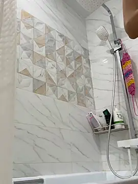 Snapshot of angelmommu chatting on January 2025 02:13:01 PM angelmommu online show from January 2025 02:13:01 PM