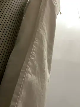 Snapshot of angelmommu chatting on January 2025 12:00:01 PM angelmommu online show from January 2025 12:00:01 PM