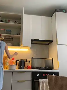 Snapshot of angelmommu chatting on March 2025 02:55:02 PM angelmommu online show from March 2025 02:55:02 PM