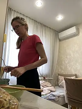 angelmommu online show from February 2026 07:32:02 AM