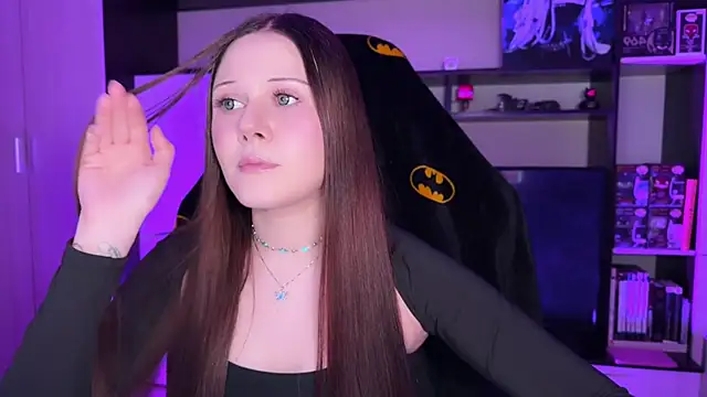 Snapshot of jasminevine chatting on April 2026 10:40:02 PM jasminevine online show from April 2026 10:40:02 PM