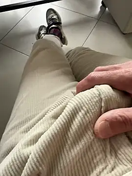 buodiculo online show from February 2025 10:09:01 AM