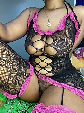 Snapshot of bigbooobs3 chatting on September 2025 09:23:02 AM bigbooobs3 online show from September 2025 09:23:02 AM