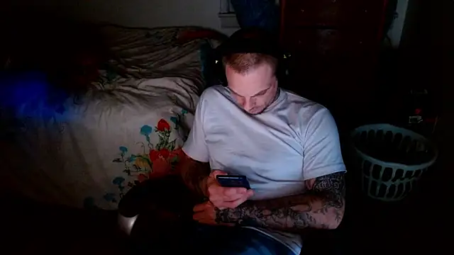 DADDY KANE8--- online show from April 2026 02:33:01 AM