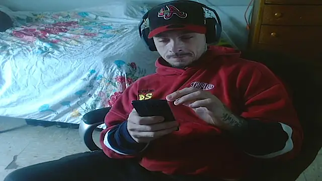 Snapshot of DADDY_KANE8--- chatting on June 2026 07:03:02 PM DADDY KANE8--- online show from June 2026 07:03:02 PM