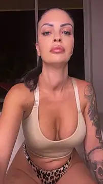 Helena Karel online show from June 2026 02:10:02 PM