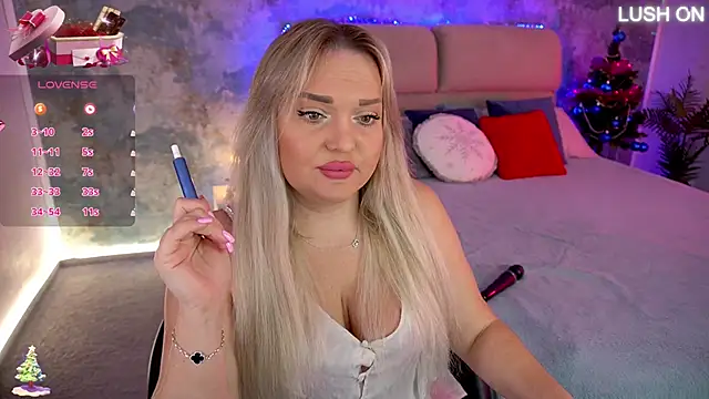 Snapshot of MissyMartinez chatting on January 2025 08:11:01 AM MissyMartinez online show from January 2025 08:11:01 AM