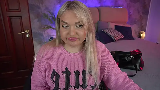 Snapshot of MissyMartinez chatting on March 2025 08:51:01 AM MissyMartinez online show from March 2025 08:51:01 AM