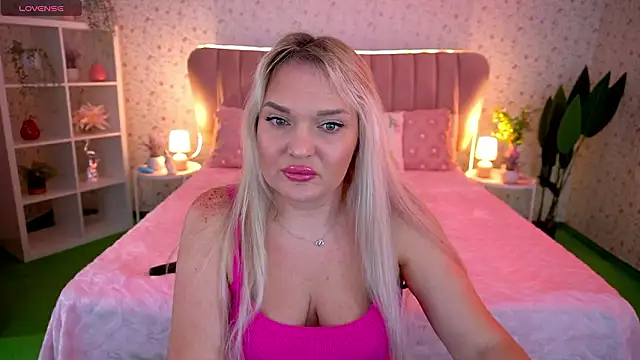 MissyMartinez online show from March 2026 09:05:01 AM