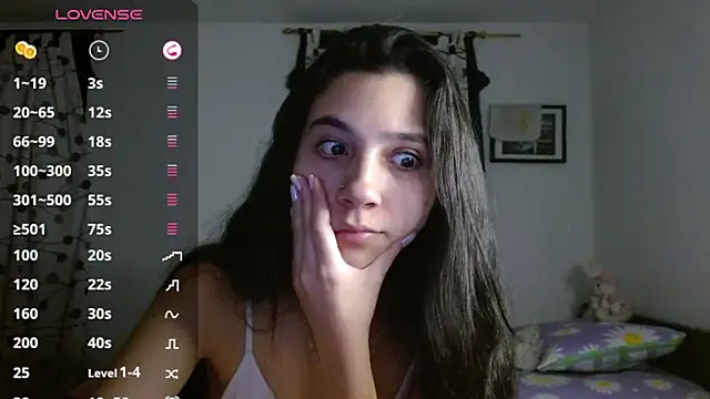 Snapshot of mia__lopez_ chatting on January 2025 01:05:02 AM mia lopez online show from January 2025 01:05:02 AM
