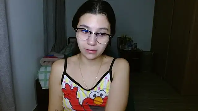 Snapshot of mia__lopez_ chatting on October 2025 12:55:01 AM mia lopez online show from October 2025 12:55:01 AM