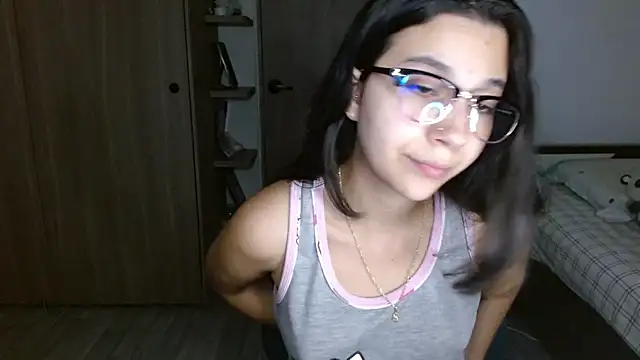 Snapshot of mia__lopez_ chatting on April 2026 04:21:02 AM mia lopez online show from April 2026 04:21:02 AM