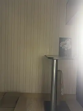 Snapshot of FionaLaNice chatting on April 2026 08:24:02 PM FionaLaNice online show from April 2026 08:24:02 PM