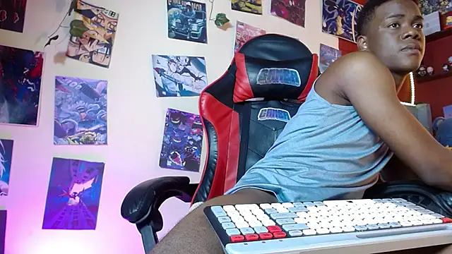 Snapshot of patrick__evans chatting on December 2024 08:02:01 PM patrick  evans online show from December 2024 08:02:01 PM