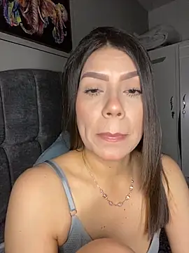 martina contreras online show from April 2026 06:05:02 AM