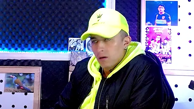 Darko0717 online show from February 2025 10:31:02 PM