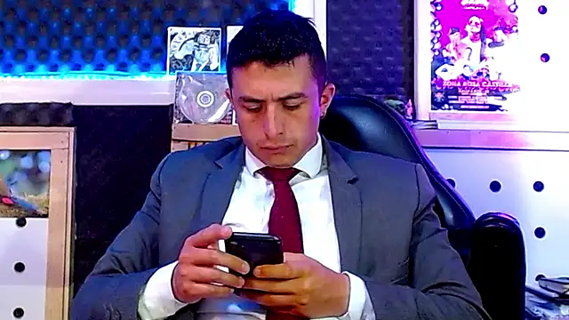 Darko0717 online show from March 2025 12:43:01 PM