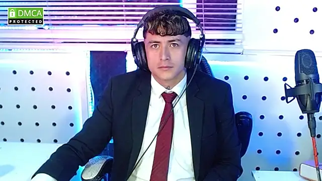 Darko0717 online show from October 2025 12:28:01 PM