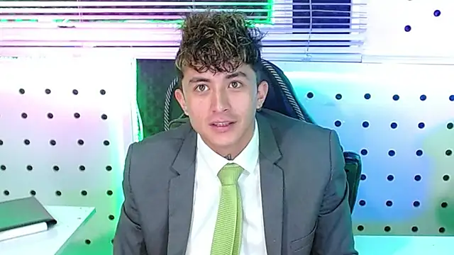 Darko0717 online show from October 2025 01:34:02 PM