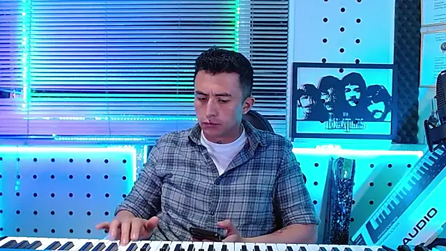 Darko0717 online show from July 2026 03:40:01 PM