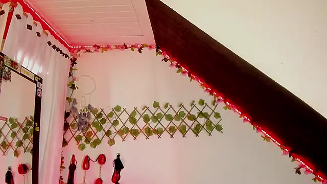 Snapshot of Cata_green chatting on December 2024 07:46:02 PM Cata green online show from December 2024 07:46:02 PM