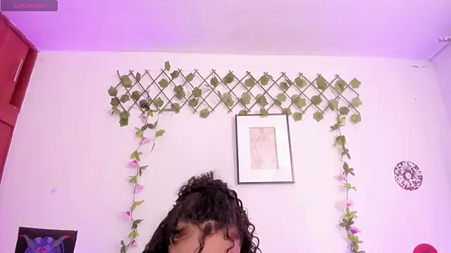 Snapshot of Cata_green chatting on November 2025 08:00:01 PM Cata green online show from November 2025 08:00:01 PM