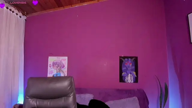 Snapshot of Cata_green chatting on March 2026 07:30:02 PM Cata green online show from March 2026 07:30:02 PM