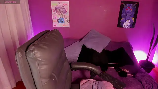 Snapshot of Cata_green chatting on March 2026 07:19:01 PM Cata green online show from March 2026 07:19:01 PM