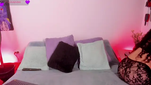 Snapshot of Cata_green chatting on April 2026 07:15:01 PM Cata green online show from April 2026 07:15:01 PM