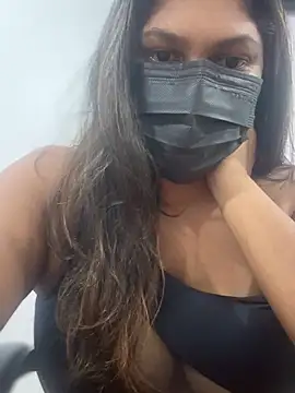 Snapshot of Black_Beauty997 chatting on February 2025 04:36:01 PM Black Beauty997 online show from February 2025 04:36:01 PM