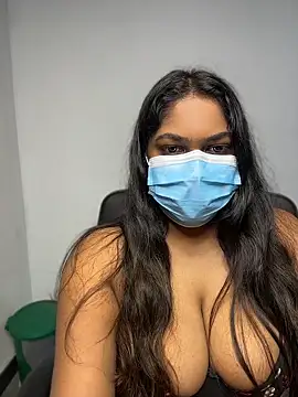 Snapshot of Black_Beauty997 chatting on April 2026 05:34:01 AM Black Beauty997 online show from April 2026 05:34:01 AM