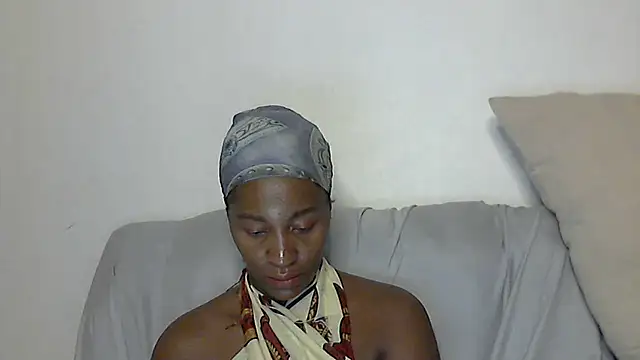 Snapshot of sluttylaura21 chatting on March 2025 04:27:01 AM sluttylaura21 online show from March 2025 04:27:01 AM