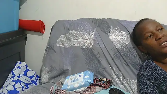 Snapshot of sluttylaura21 chatting on December 2025 05:55:02 PM sluttylaura21 online show from December 2025 05:55:02 PM