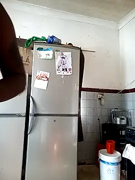 Snapshot of sluttylaura21 chatting on February 2026 05:45:01 AM sluttylaura21 online show from February 2026 05:45:01 AM