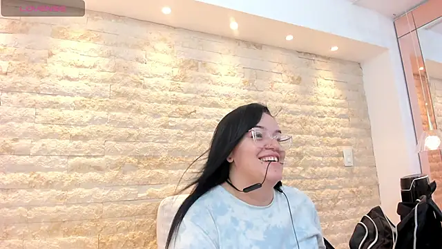 anette cooper online show from December 2025 03:38:02 AM