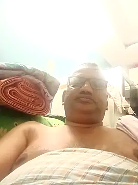 StarPacifist6 online show from December 2024 04:10:01 PM