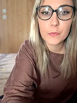 Leanymphoo online show from November 2025 09:52:01 AM