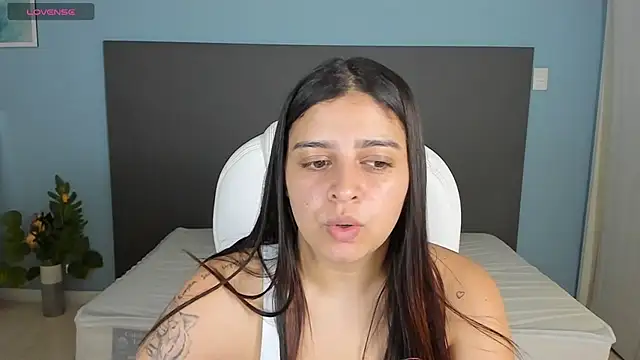 kylie reyes online show from January 2025 07:43:01 PM