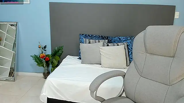 kylie reyes online show from September 2025 08:12:02 PM