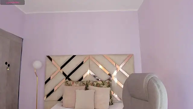 Snapshot of kylie_reyes chatting on April 2026 07:39:02 PM kylie reyes online show from April 2026 07:39:02 PM