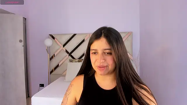 Snapshot of kylie_reyes chatting on July 2026 07:39:01 PM kylie reyes online show from July 2026 07:39:01 PM
