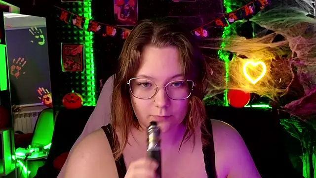 DjennaPalme online show from October 2025 08:04:02 AM